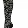 Bonnie Doon Dames Bloemen Kniekousen Zwart Maat 36/42 - Knie Kousen - Gebloemd Patroon - Bloemen Print - Uitstekend Draagcomfort - Ornament Knee High - Kniesokken - Zakt Niet Af - OEKO-TEX - Black - BP221701 -Exporteren beenmode winkel 439x840 1