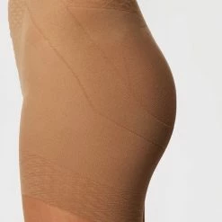 Gabriella Push Up Panty 20DEN, Kleur Beige, Maat 5-XL -Exporteren beenmode winkel 471x840 5