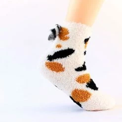 Merkloos Sokken Kat - Kattensok Met Kattenstaart - Anti Slip - Korte Sokken - Bruin Vlek - Unisex Maat 32-39 Cat - Dier - Huisdier - Cadeau - Kado - Geschenk - Gift - Verjaardag - Feestdag – Verassing – Huiskat – Poes – Kater – Kitten -Exporteren beenmode winkel 550x432 1