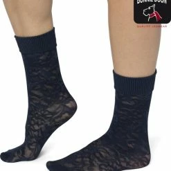 Bonnie Doon Dames Sokken Met Kant Maat 36/42 Donker Blauw - Panty Sokjes - Doorschijnende Sokken - Feestelijk - Semi Transparant - Kanten Sokken - Bloem Patroon - Uitstekende Pasvorm - Flower Sock - Donkerblauw - Navy - BP201101.2