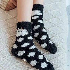 GrandSock Warme Sokken Dames - Huissokken - Fluffy Sokken - 5 Paar - Print Schaapjes - Wit / Grijs / Blauw / Roze - 36-40 - Zacht -Exporteren beenmode winkel 550x615