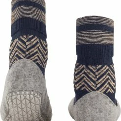 FALKE Cosyshoe Herringbone Slofsok Lang Met Patroon Met Anti-slip Noppen Gestreept Maagdelijke Wol Blauw Dames Sokken - Maat 41-42 14 FALKE Cosyshoe Herringbone Slofsok Lang Met Patroon Met Anti-slip Noppen Gestreept Maagdelijke Wol Blauw Dames Sokken - Maat 41-42 -Exporteren beenmode winkel 550x622 1