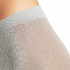 FALKE Small Stone Panty Dames 41272 2032 Snow M-L -Exporteren beenmode winkel 550x659 19