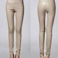 Merkloos Lederlook Leggings- Legging Dames - Legging Lederlook - Legging Meisje - Legging Dames Volwassenen - Legging Dames Leather - High-Waist Dames Hoge Taille - Leggings - Push-Up - Up-Fit- Maat S-M -Exporteren beenmode winkel 550x661 1