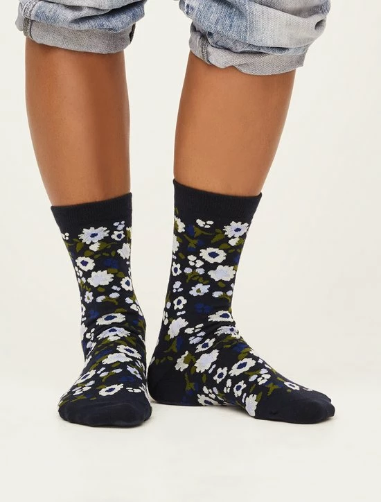 Thought Damessokken Biologisch Katoen In Cadeaudoos - Ditsy Floral 6 Thought Damessokken Biologisch Katoen In Cadeaudoos - Ditsy Floral - Afbeelding 4