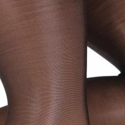 Oroblu Magie Panty Denier 40 - Bruin - Maat 40/42 -Exporteren beenmode winkel 550x728 3