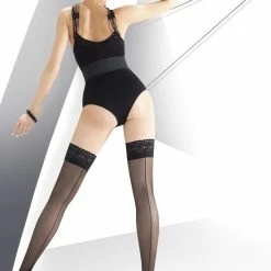 Annes Styling Annes Zwarte Dunne Hold Up Kousen Met Naad Calze 20 Denier, Maat M/L (3/4) -Exporteren beenmode winkel 550x784